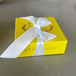 Kendra Scott earrings